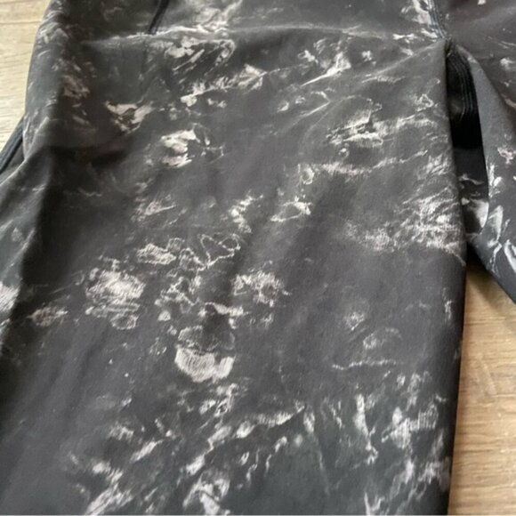 Lululemon Swift Speed High-Rise Crop 21"Aquila Black Multi size 12 - Picture 7 of 12